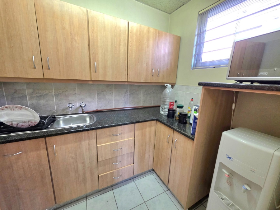 To Let commercial Property for Rent in Bethlehem Free State